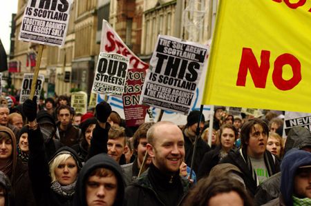 Anti-fascist march demo 14 november 2009 066_800x532