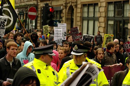 Anti-fascist march demo 14 november 2009 114_800x532