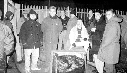 Glaciers workers sit in 1996